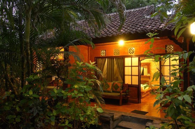 Pondok Sari Beach Bungalow Pemuteran  Luaran gambar